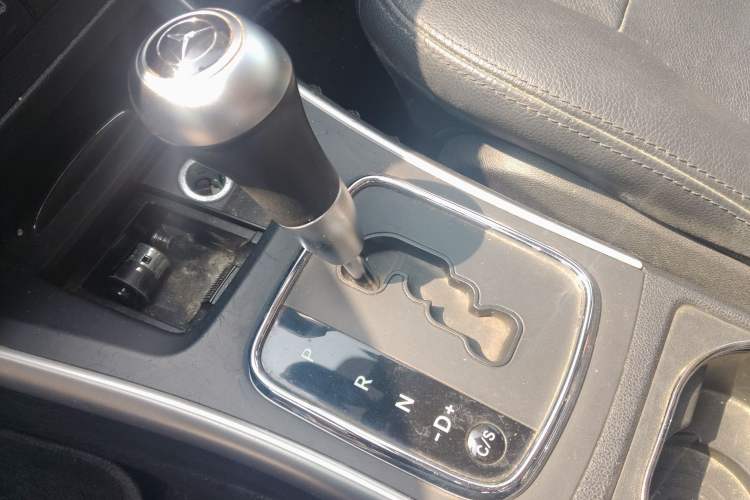 Used Mercedes-Benz B-Class 2009 B 200 Fashion Model Gear Lever