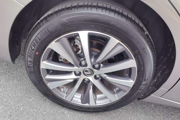 Used Lexus ES 2020 200 Excellence Edition