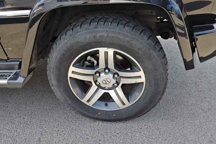 Used BAIC Off-Road BJ80 2017 2.3T Automatic 90th Anniversary Edition
