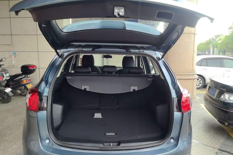 Used Mazda CX-5 2015 2.0L Automatic Two-Wheel Drive Urban Version