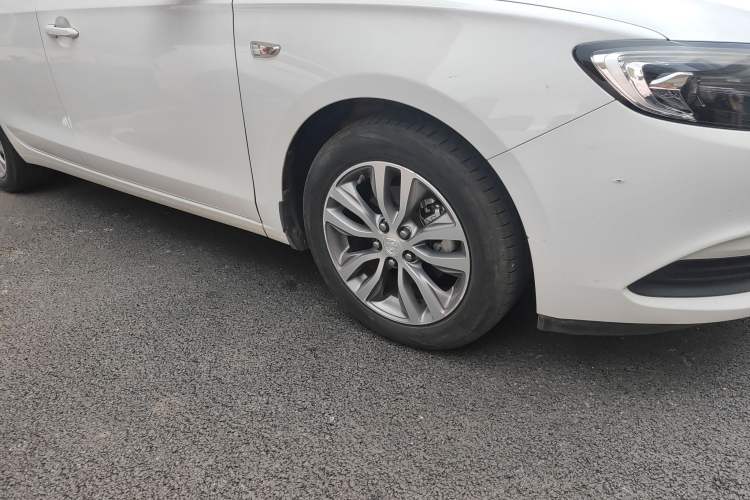 Used Buick GT 2019 18T Automatic Connected Elite Model China VI Standard