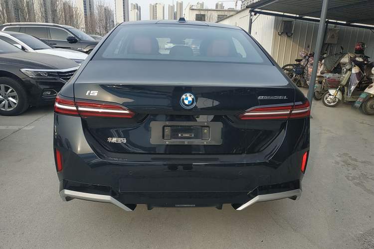 Used BMW i5 2024 eDrive 35L M Sport Package