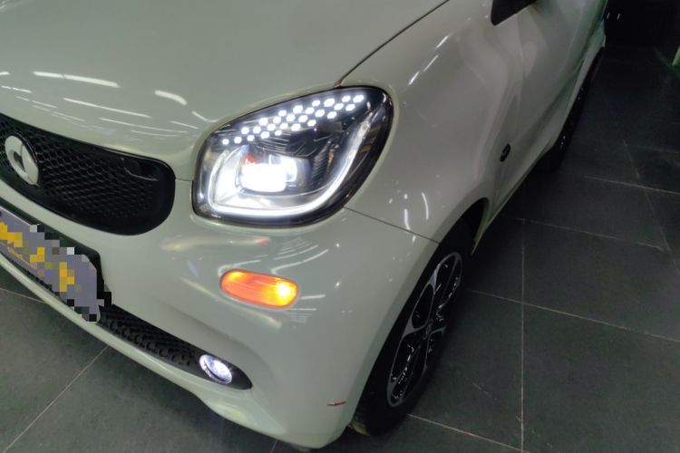 Used smart fortwo 2015 1.0L 52 kW Hardtop Passion Edition