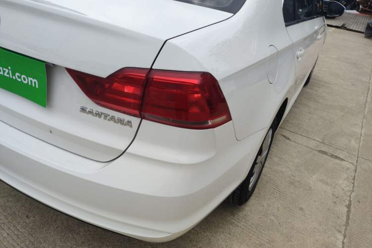 Used Volkswagen Santana 2018 1.5L Automatic Fashion Edition Right Rear Taillight