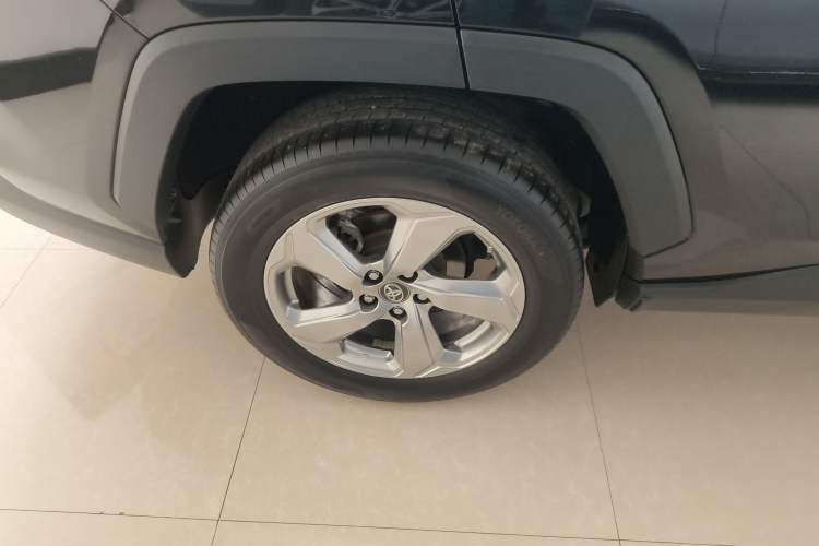 Used Toyota RAV4 2022 2.0L CVT Two-Wheel Drive Fashion Plus Edition