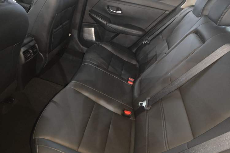 Used Nissan Sylphy 2021 1.6L XL CVT Enjoyment Edition Left Rear Seat