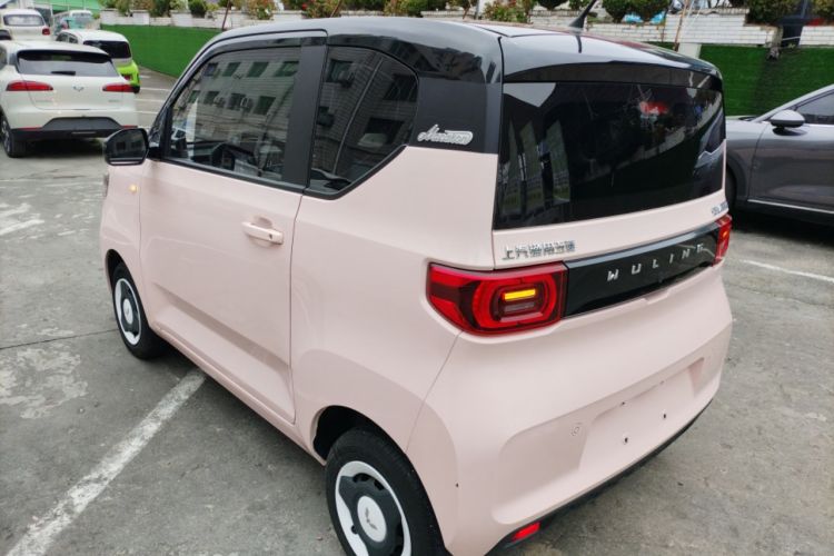 Used Wuling Hongguang MINIEV 2022 Macaron Premium Model – Lithium Iron Phosphate