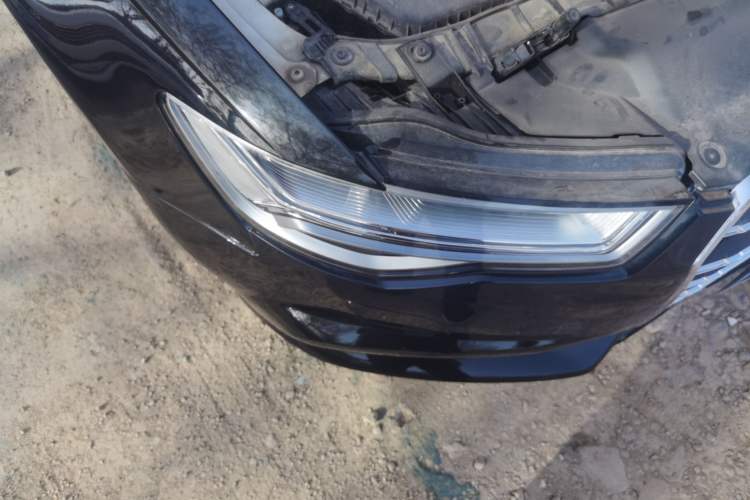 Used Audi A6L 2014 TFSI Standard Model Right Front Headlight