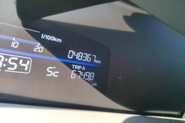 Used Honda Jade 2017 1.8L automatic Comfort version 5 seats