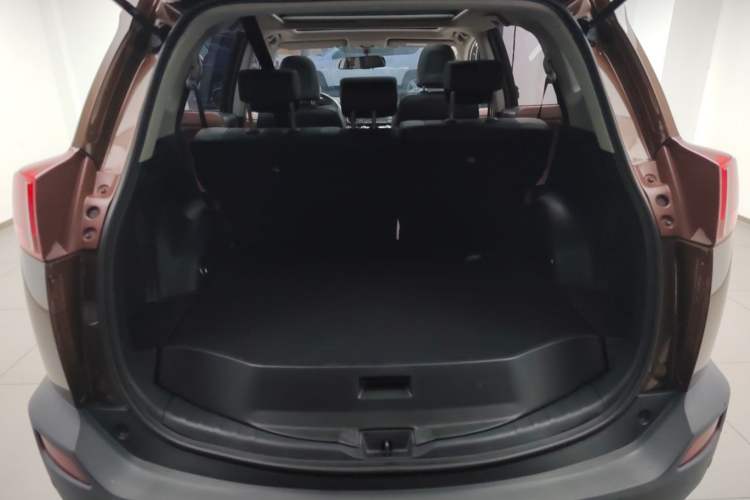 Used Toyota RAV4 2015 2.5L Automatic 4x4 Elite Edition