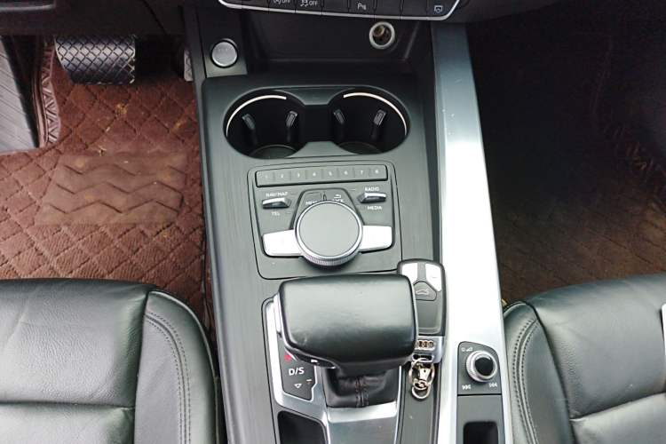 Used Audi A4L 2017 Plus 45 TFSI quattro Sport model