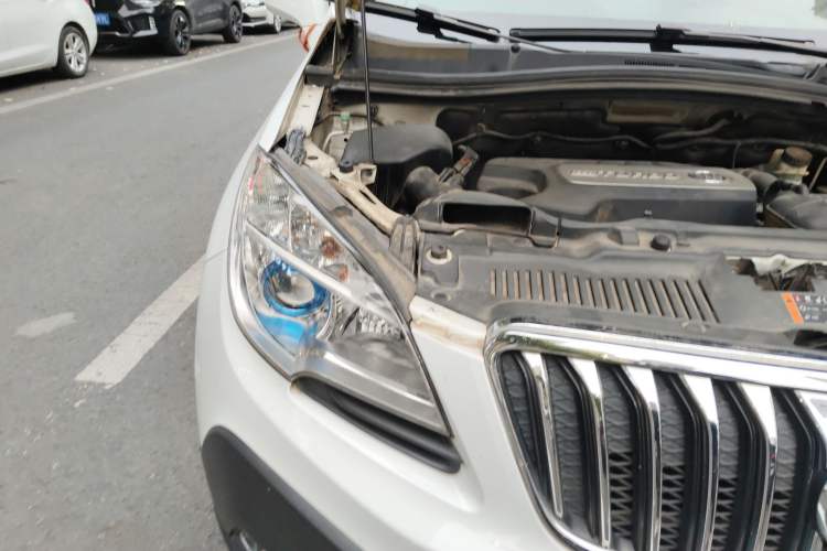 Used Buick Encore 2015 1.4T Automatic Two-Wheel Drive Urban Leading Model Right Front Headlight