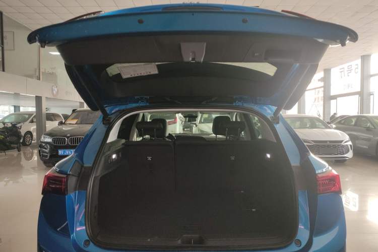 Used Buick Envision 2024 Encore S 25T Ignite Black Style Edition Trunk