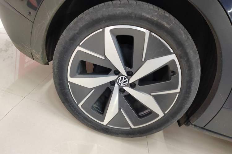 Used Volkswagen ID.4 CROZZ 2022 Long-Range Lite PRO Edition