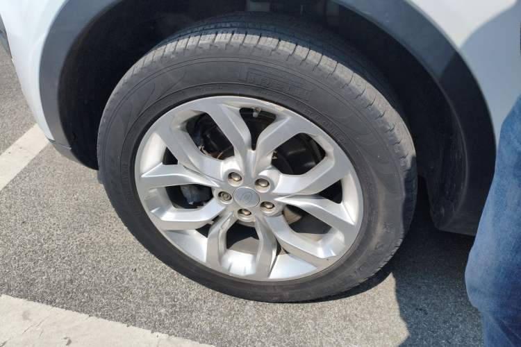 Used Land Rover Discovery Sport 2017 2.0T HSE
