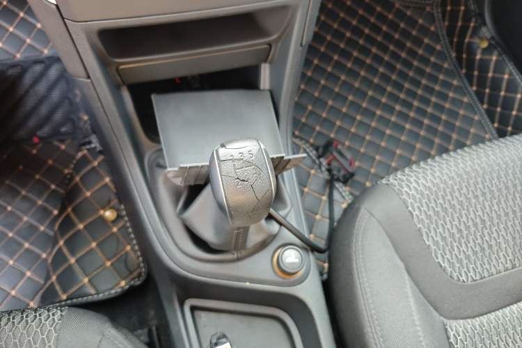 Used Peugeot 308 2014 Enjoy Edition Classic 1.6L Manual YouShang Model
