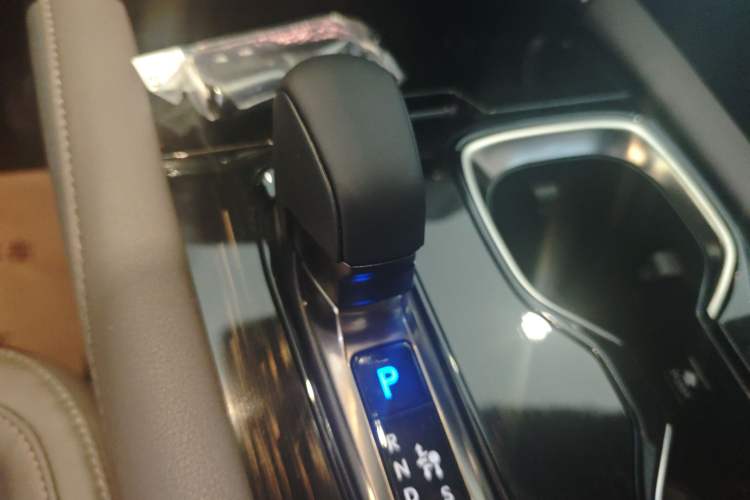 Used Lexus RX 2026 Model 350h Four-Wheel-Drive Chunxiang Edition
