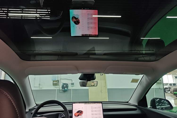 Used Tesla Model Y 2025 Rear-Wheel-Drive Version