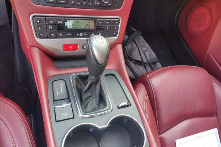 Used Maserati GranTurismo 2007 4.2L Standard Edition
