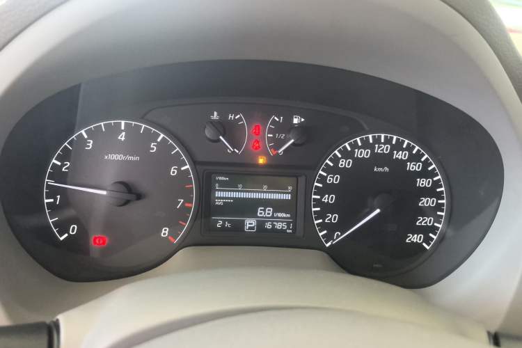 Used Nissan Sylphy 2014 1.6XV CVT Deluxe Edition
