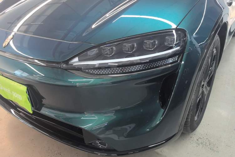 Used Hima Luxeed R7 2026 Model Range-Extending Max Left Front Headlight