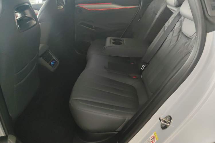 Used BYD Song L EV 2025 Intelligent Driving Version 662 km LiDAR Excellence Edition