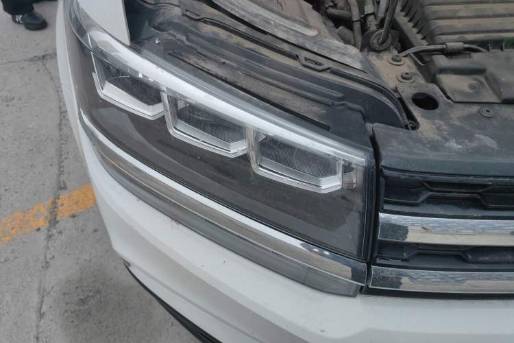 Used Volkswagen Tharu 2021 280TSI Two-Wheel Drive Comfort Edition Right Front Headlight