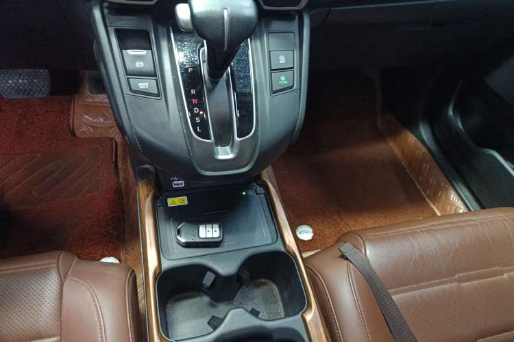 Used Honda CR-V 2021 240TURBO CVT 2WD Fashion Edition