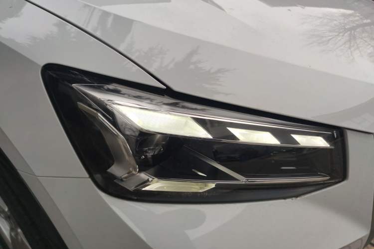 Used Audi Q2L 2023 35TFSI Advanced Elegant Model Exterior 3