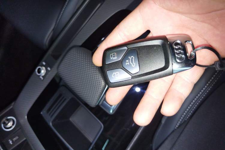 Used Audi Q5L 2024 40 TFSI Luxury Dynamic Edition Interior 1