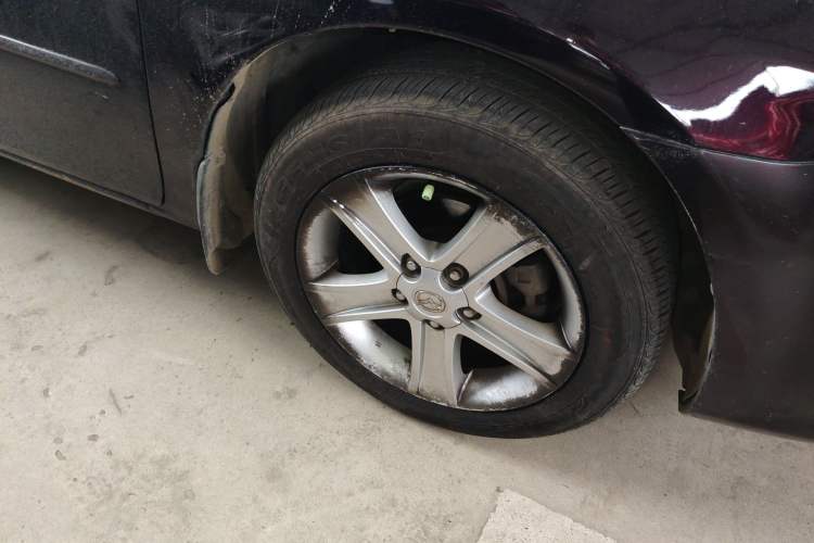 Used Mazda 6 2008 2.0L Automatic Fashion Edition Right Front Wheel Hub