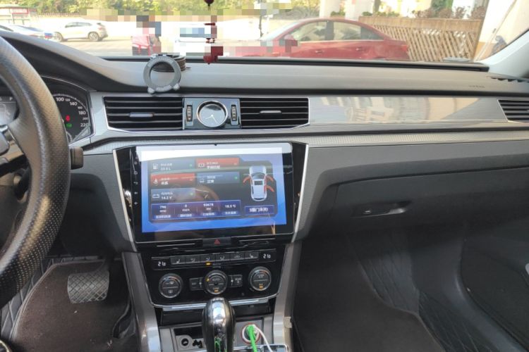 Used Volkswagen Passat 2017 330TSI DSG Luxury Edition
