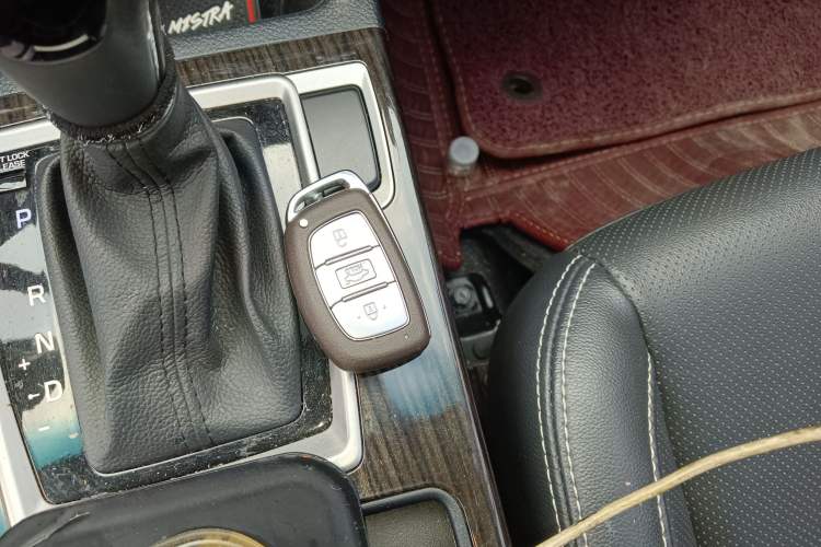 Used Hyundai Mistra 2016 1.6T Automatic Flagship TOP Model Vehicle Key