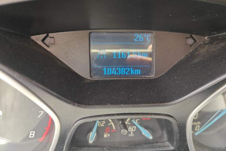 Used Ford Focus 2012 Sedan 1.6L Manual Comfort Model
