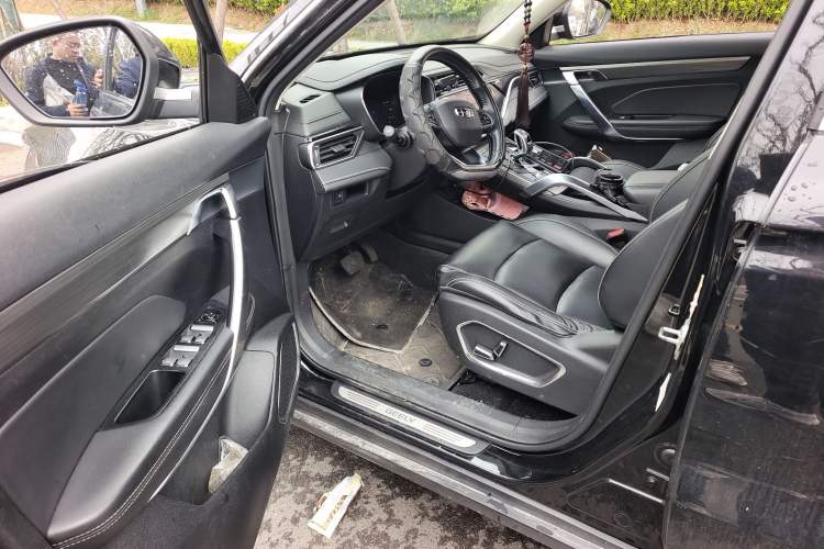 Used Geely Auto Emgrand X7 Sport 2020 1.8TD DCT Smart PRO