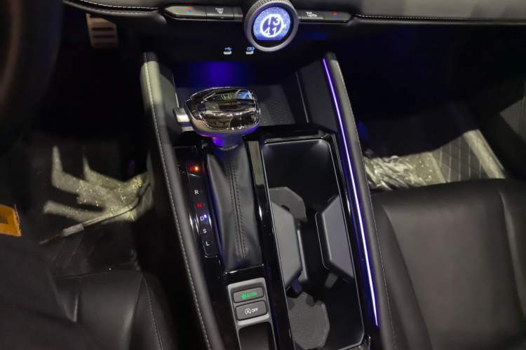 Used Honda Accord 2024 260TURBO Prestige Edition Gear Lever