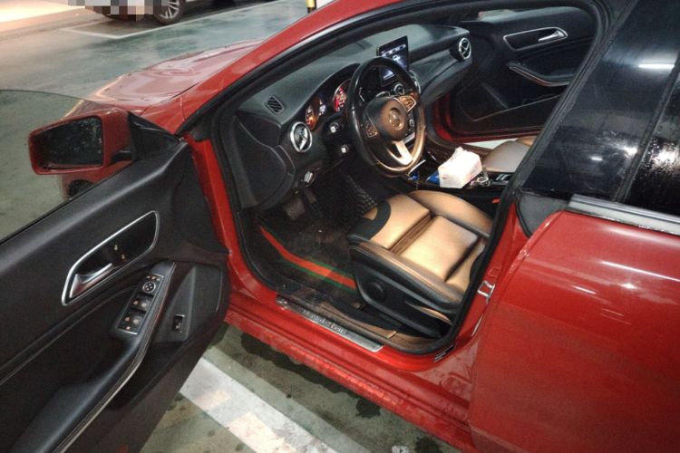 Used Mercedes-Benz CLA 2018 CLA 200 Sport Edition Driver Seat