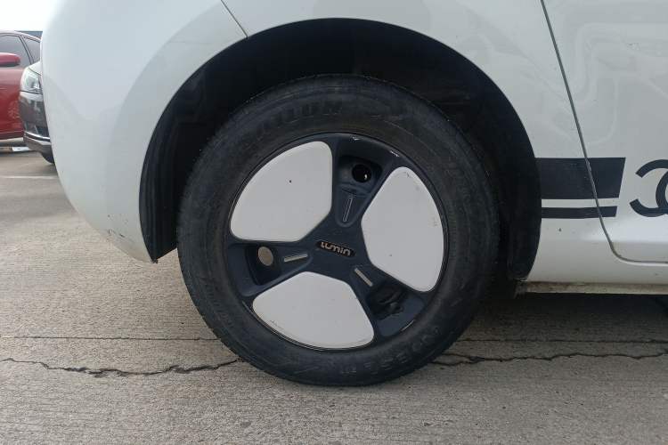 Used CHANGAN NEVO Lumin 2022 210km Sweet Edition