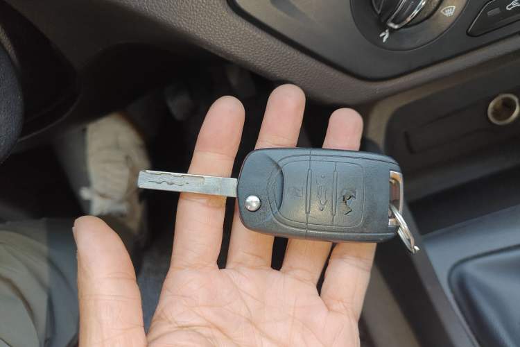 Used Wuling Hongguang 2021 1.5L S Standard Version LAR Interior 1