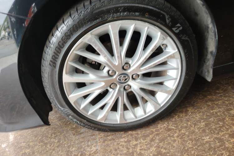 Used Toyota Camry 2019 2.5G Luxury Edition China VI Standard Exterior 4