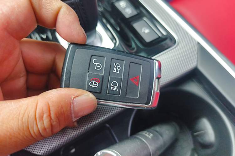 Used Jaguar XEL 2024 2.0T 250 PS R-DYNAMIC S Advanced Sport Edition