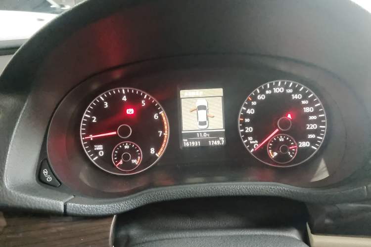 Used Volkswagen Passat 2014 1.8TSI DSG Prestige Navigation Edition