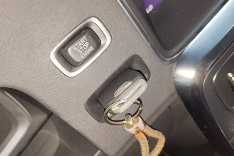 Used Volvo S60 2019 S60L T5 Smart Range Edition