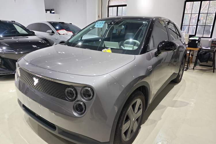 Used firefly firefly 2025 Illuminated Edition