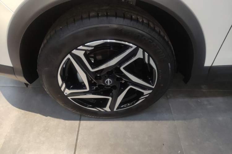 Used Nissan Qashqai 2025 Facelifted Honor 2.0L CVT XV+ Leading Edition Exterior 4