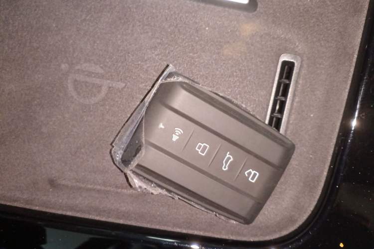 Used Tank 400 New Energy 2026 Model—Hi4-T Smart Enjoyment Version Vehicle Key