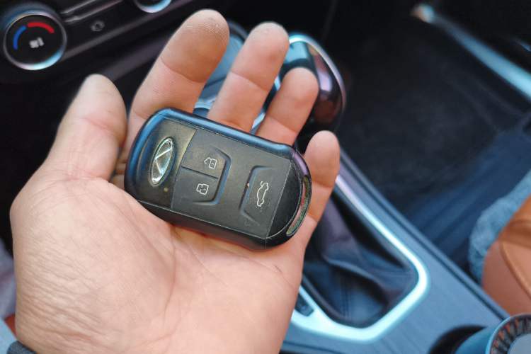 Used Chery Tiggo 7 2016 2.0L CVT YAOZHEN Edition