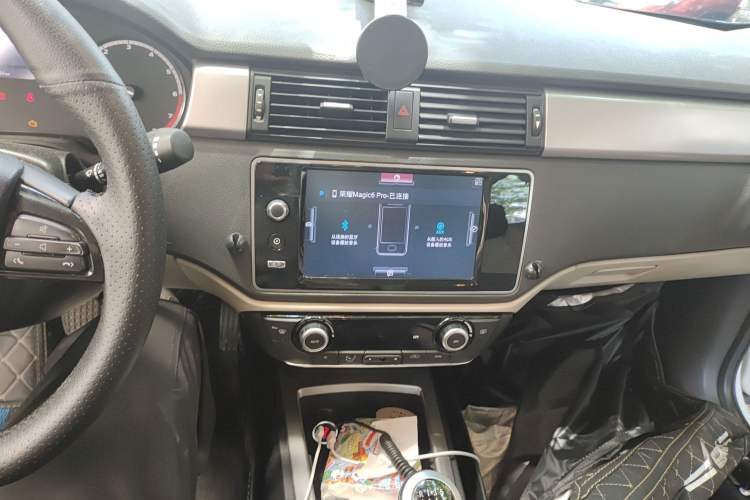 Used Qoros 3 2014 Sedan 1.6L Manual Zhixiang Model
