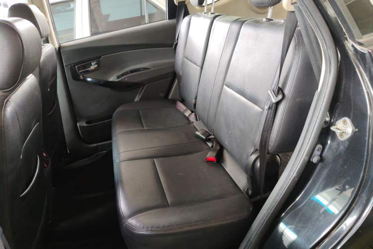 Used JAC Group Refine M2 2013 1.8L Automatic Luxury Smart Model 5 Seats Left Rear Seat