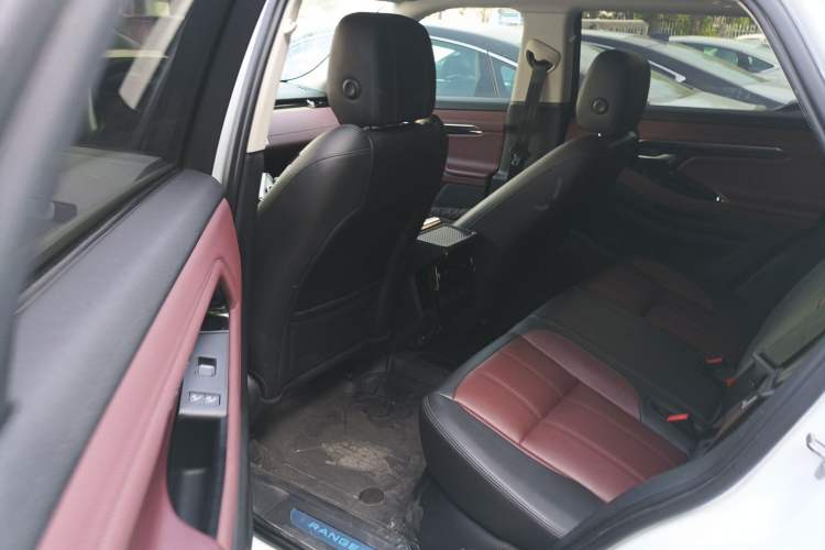 Used Land Rover Range Evoque 2022 Facelifted Aurora L 249 PS R-Dynamic Luxury Edition Left Rear Seat